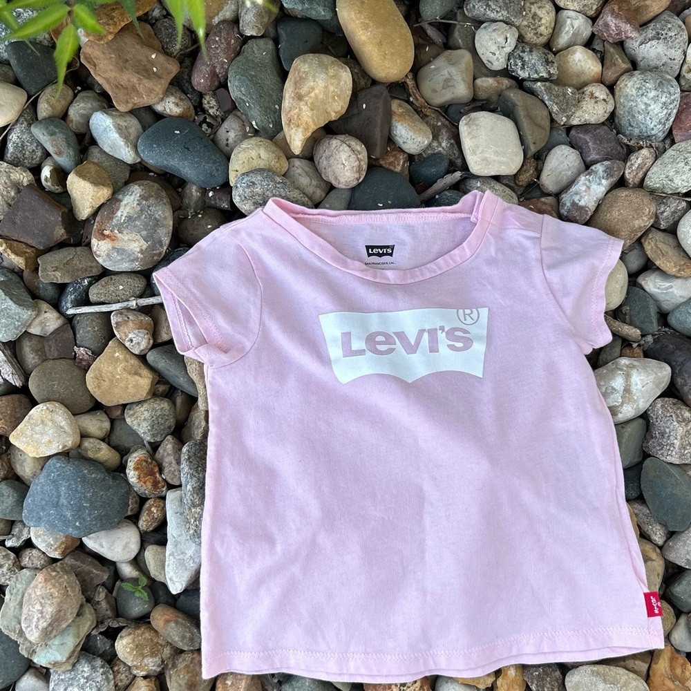 Levi's Pink Short Sleeve Tee Casual Cotton